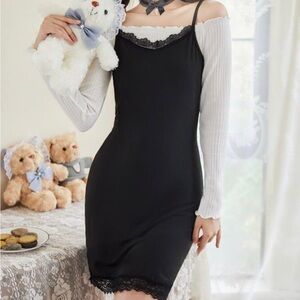 Cute soft black dress with lace! Korean style